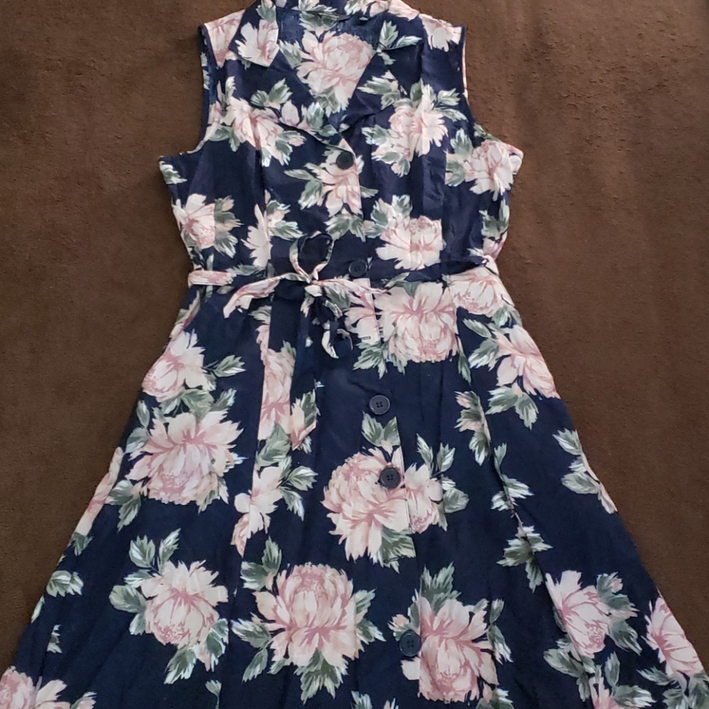 Floral Sleeveless Dress